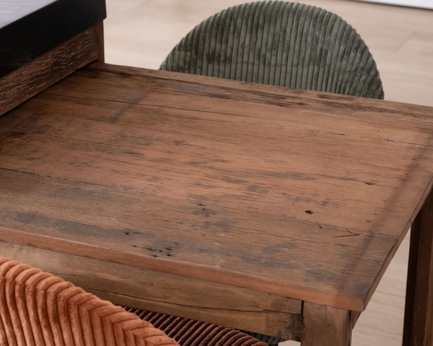  Îlot de cuisine en teck recyclé avec coin snack extensible "Grana" plateau marbre noir