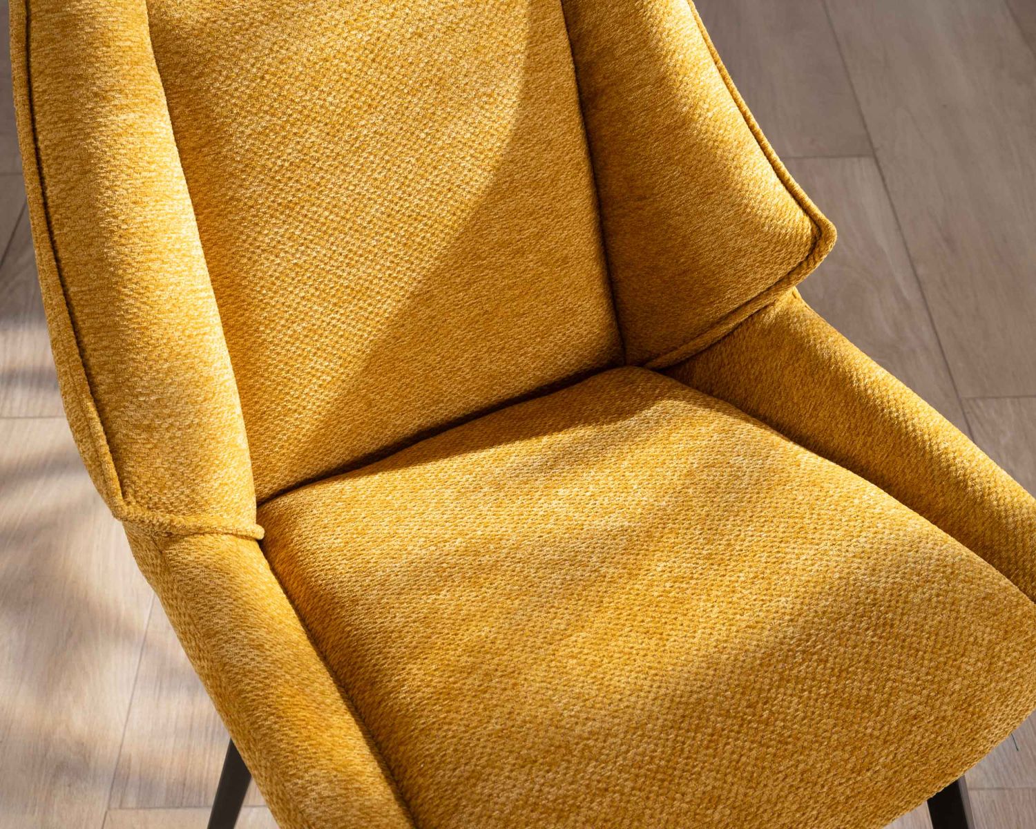 Lot de 2 chaises de repas design vintage "Niko" tissu jaune moutarde