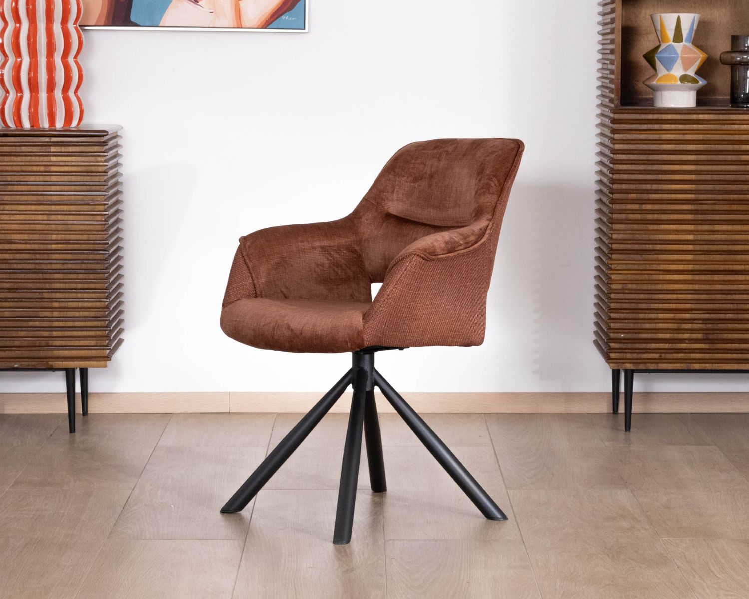 Lot de 2 fauteuils de repas pivotants en tissu bi texturé cuivré "Chilko" esprit rétro