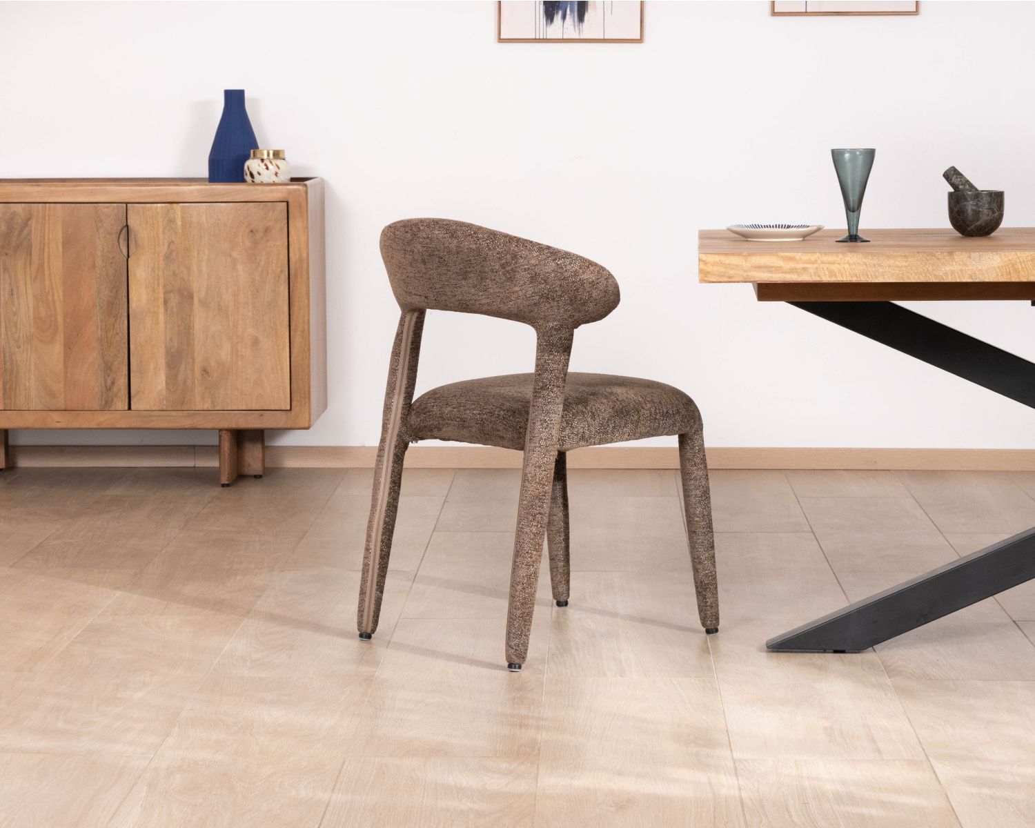 Lot de 2 chaises design recouvrement intégral en tissu bouclettes marron "Amarello"
