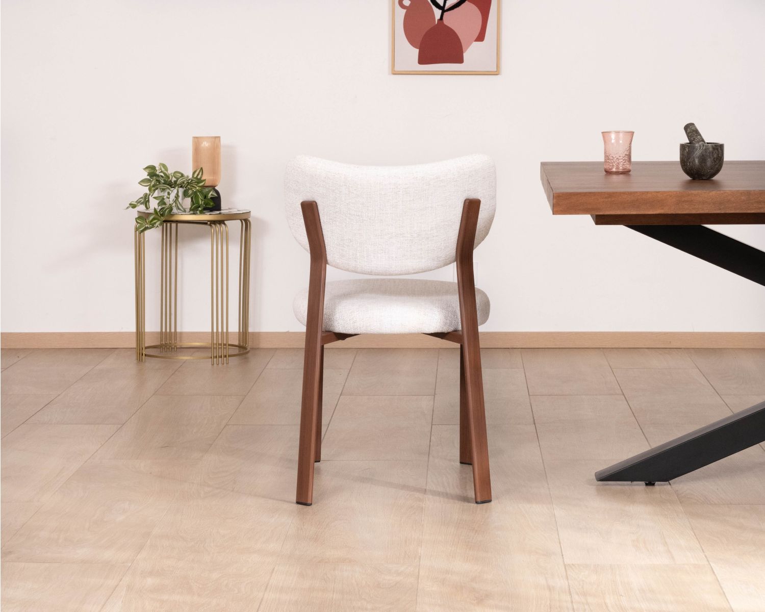 Lot de 2 chaises de repas empilables esprit rétro en tissu tramé blanc "Staccato" pieds aspect bois foncé