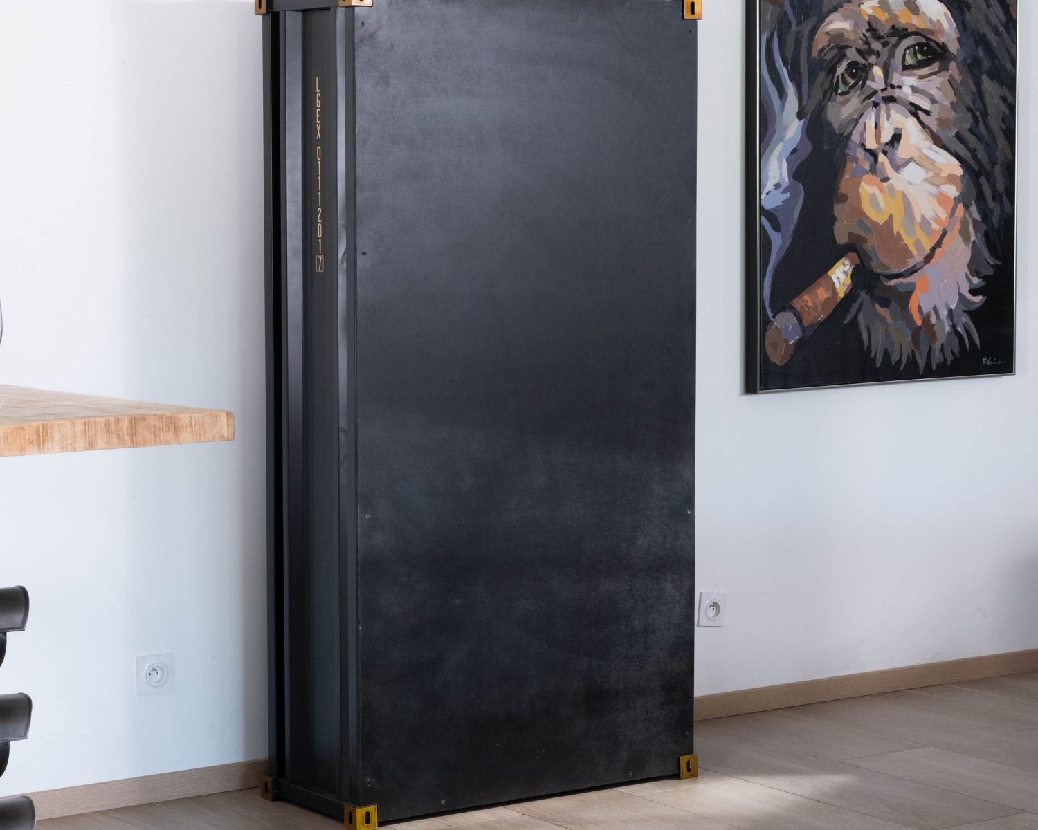 Rangement bar style container à doubles portes noir "Crazy"