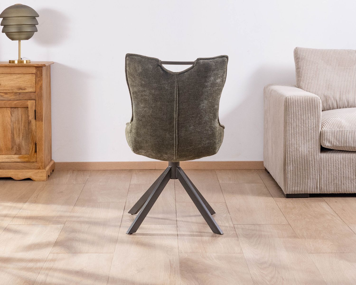 Lot de 2 chaises en tissu vert sur pied rotatif en métal "Biorg" style rétro