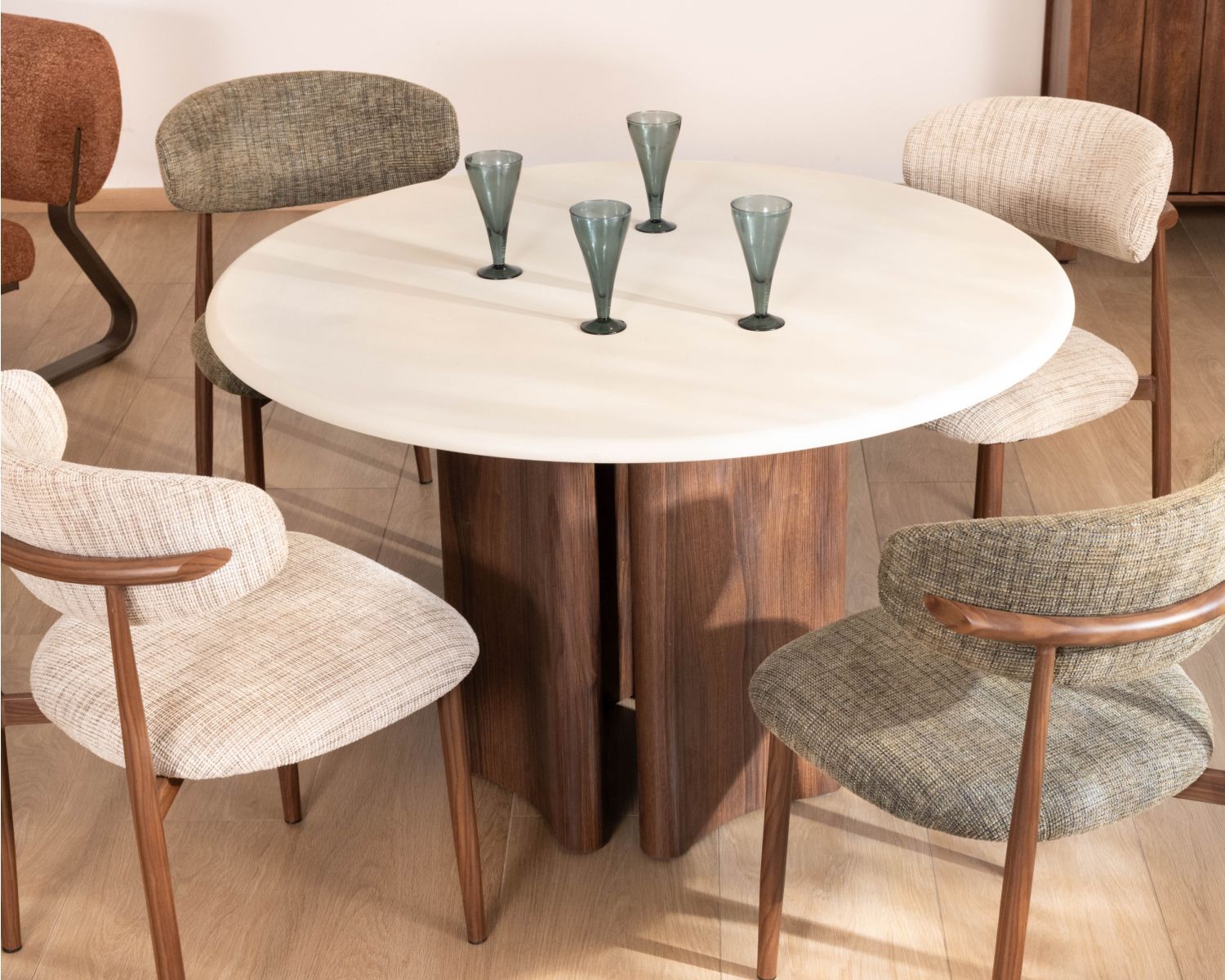 Table de repas ronde design rétro "Arpège" 120 cm