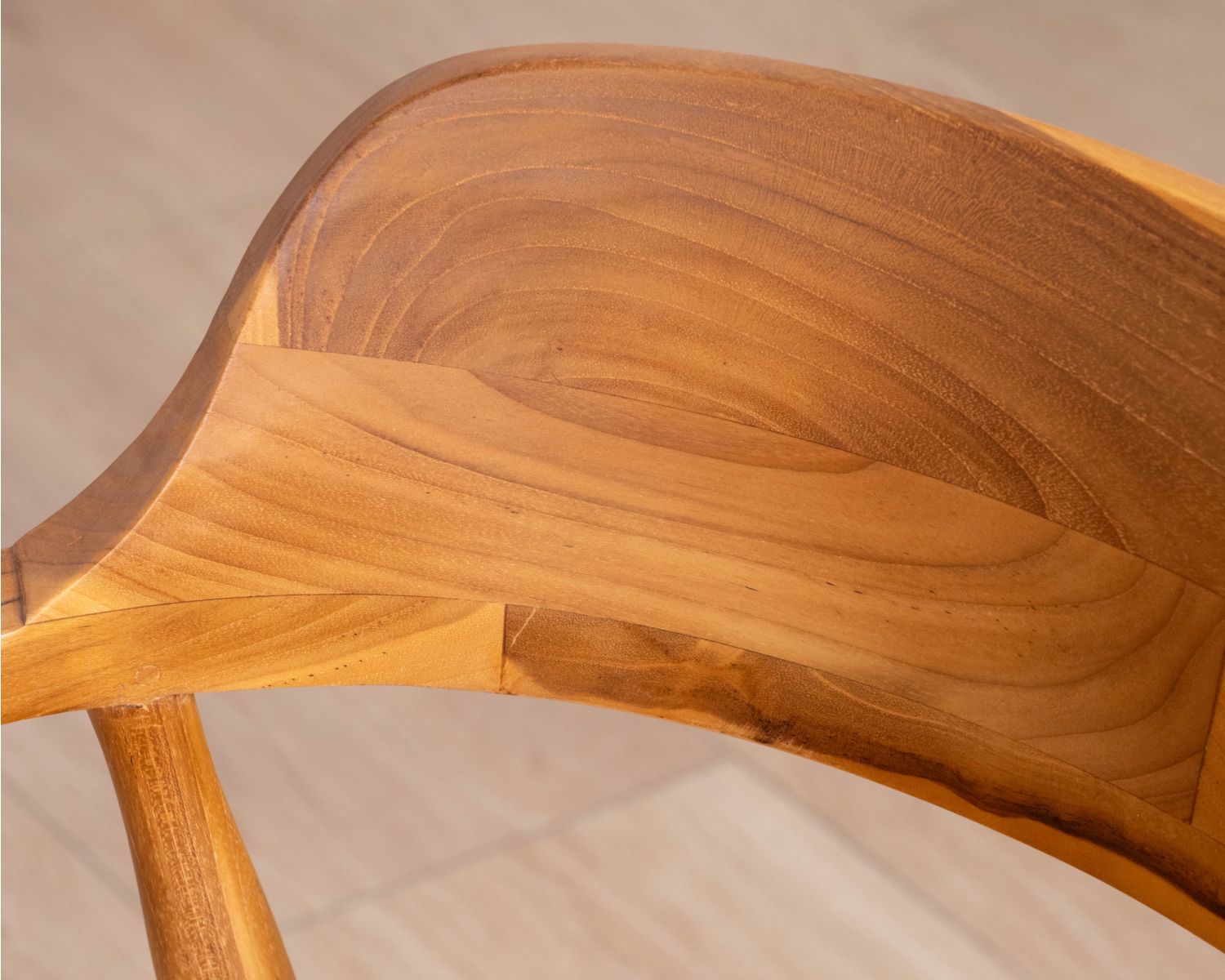 Lot de 2 chaises de repas design rétro “Vicenza” en teck massif