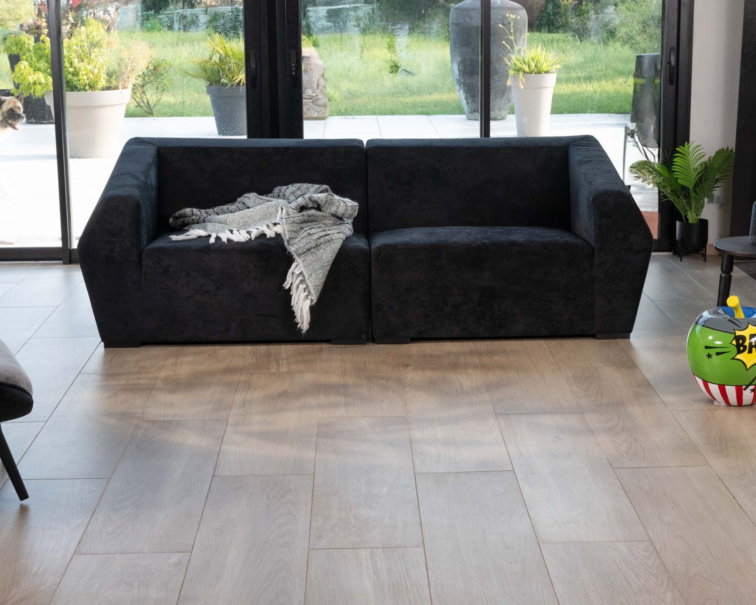 Canapé modulaire design en velours anthracite "Skult" 2/3 places