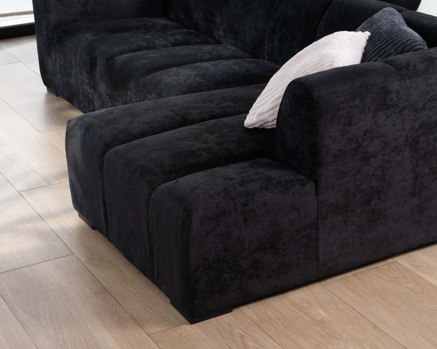 Canapé 3 places avec méridienne "Enjoy Home" en velours lisse anthracite