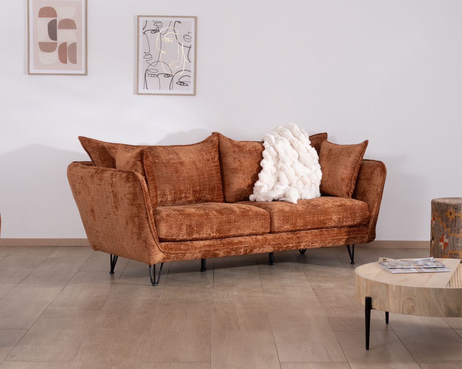 Canapé 3 places ultra confort esprit rétro en tissu tramé terracotta "Hasting"