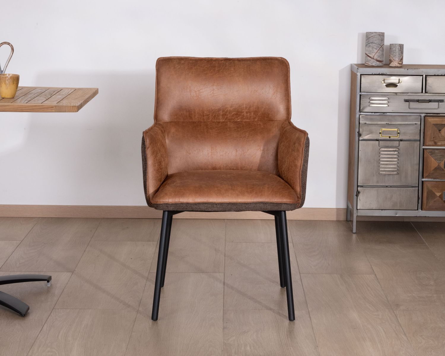 Lot de 2 chaises de repas confort "Lokka" bi-matière cognac et marron