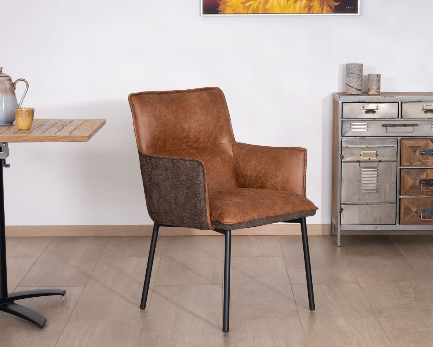 Lot de 2 chaises de repas confort "Lokka" bi-matière cognac et marron