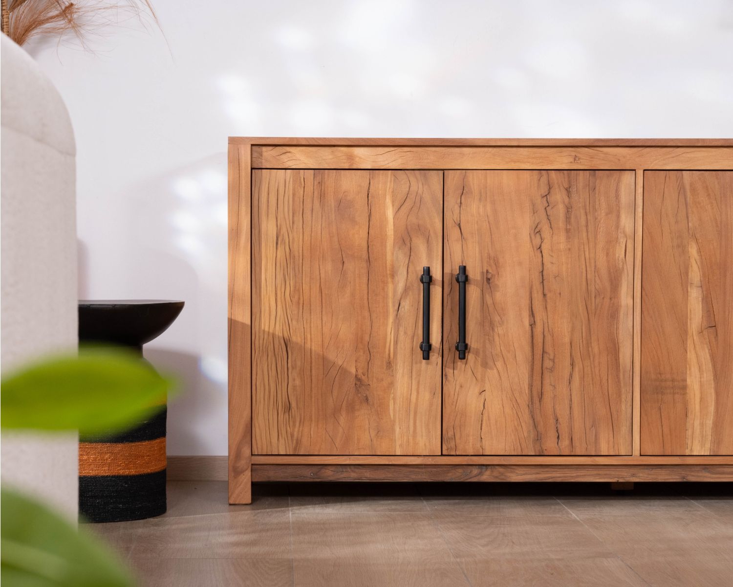Buffet bas 4 portes 180 cm en bois recyclé "Mokal" esprit maison de campagne