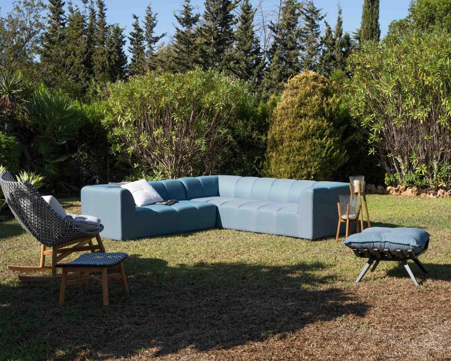 Canapé d'angle en tissu turquoise haut de gamme "Terrasse" spécial extérieur