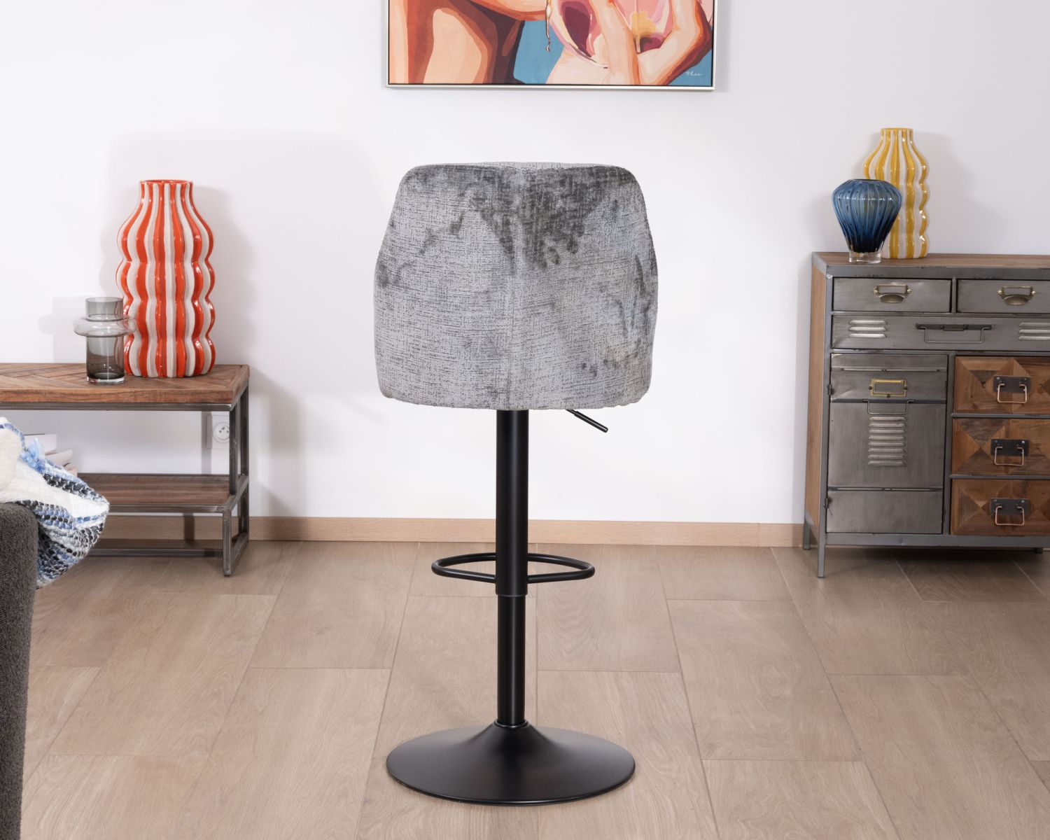 Lot de 2 chaises de bar hauteur réglable en velours gris et pied métal noir "Zoung"