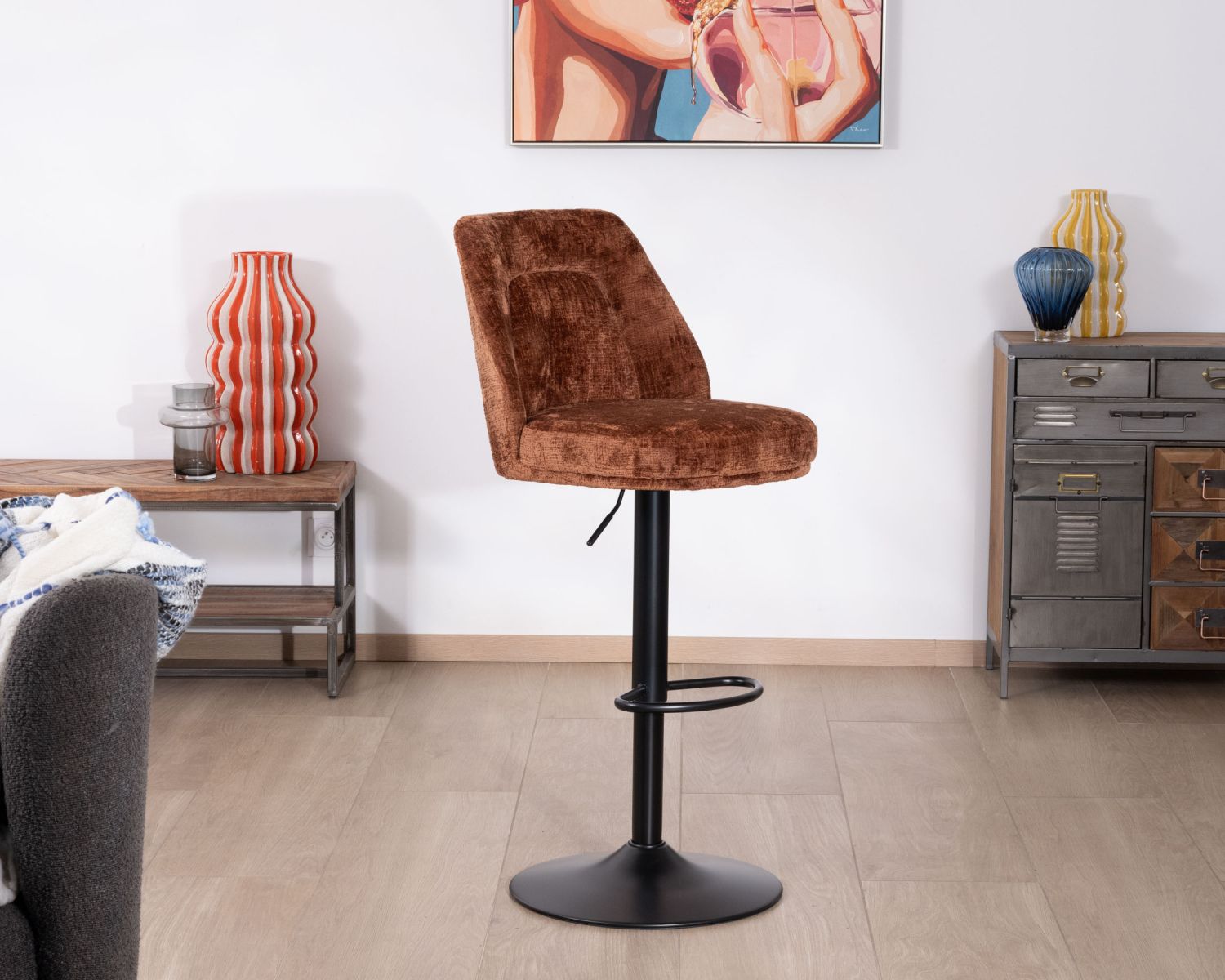 Lot de 2 chaises de bar pivotantes en velours ras terracotta avec dossier haut "Zoung" hauteur réglable