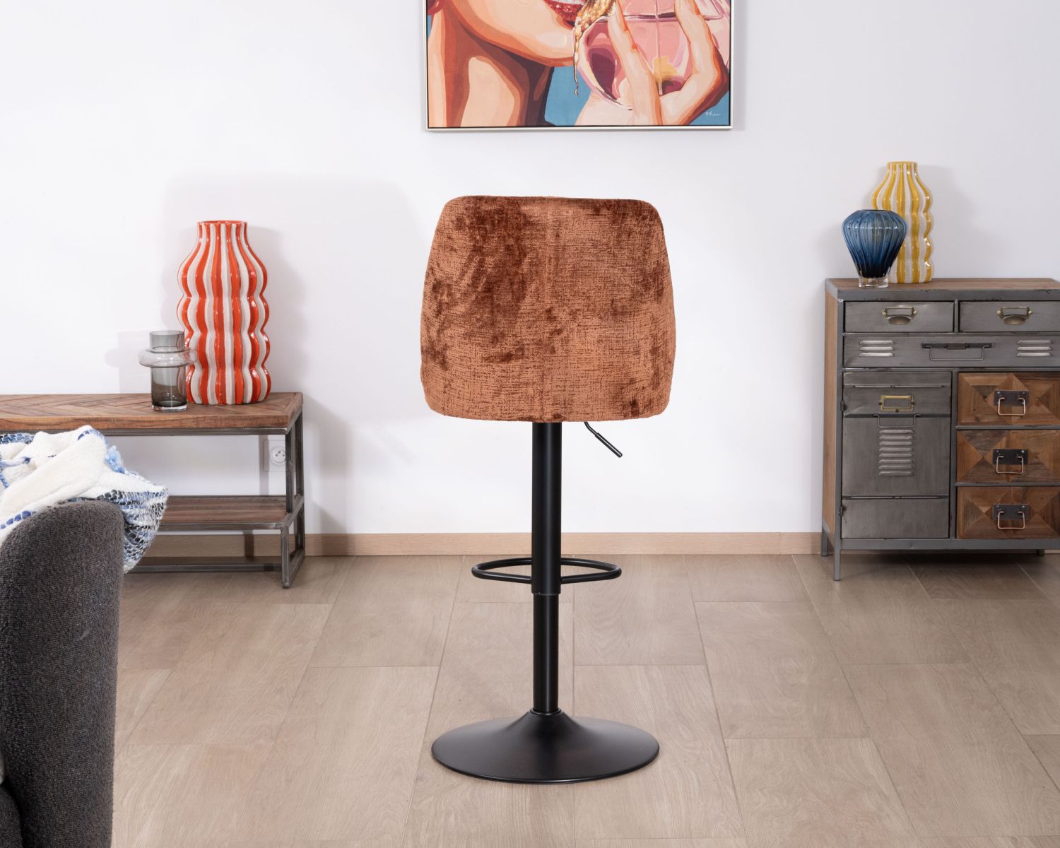 Lot de 2 chaises de bar pivotantes en velours ras terracotta avec dossier haut "Zoung" hauteur réglable