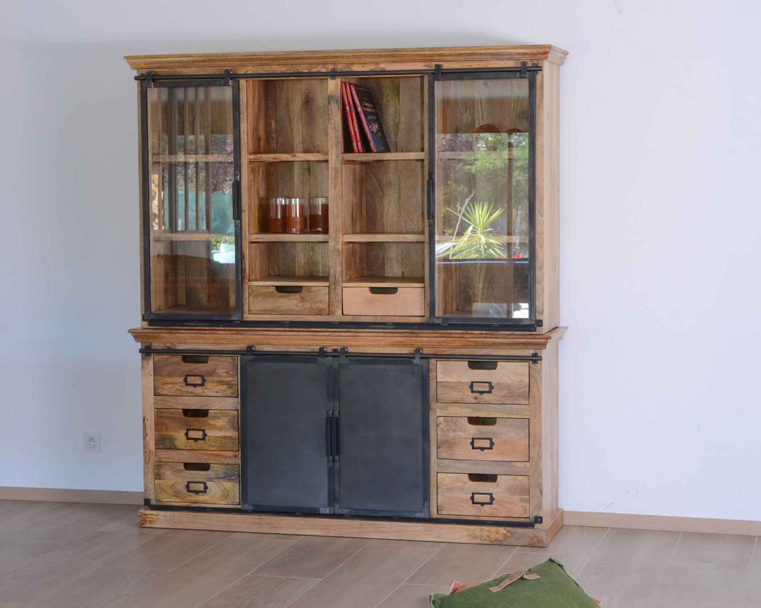 Buffet haut style atelier portes coulissantes métal bois massif "Haden"