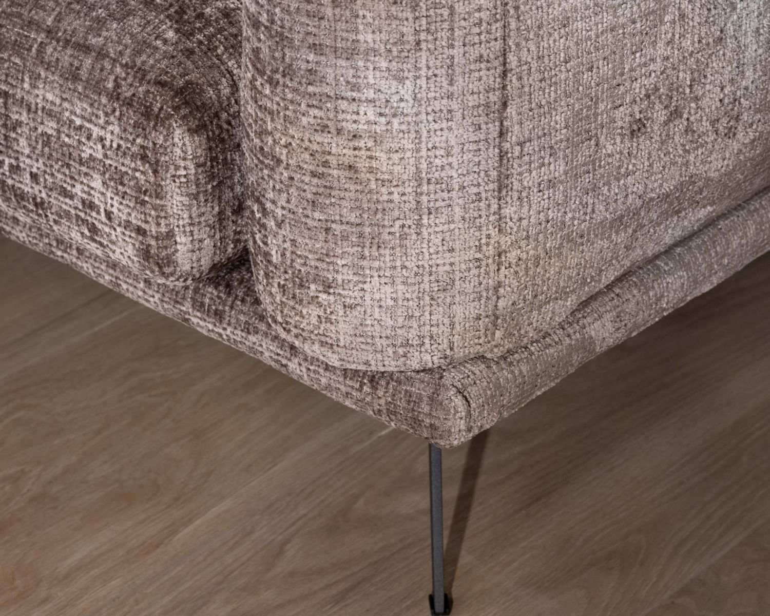 Canapé 3 places esprit rétro en tissu chenillé doux gris cendré "Paloma"