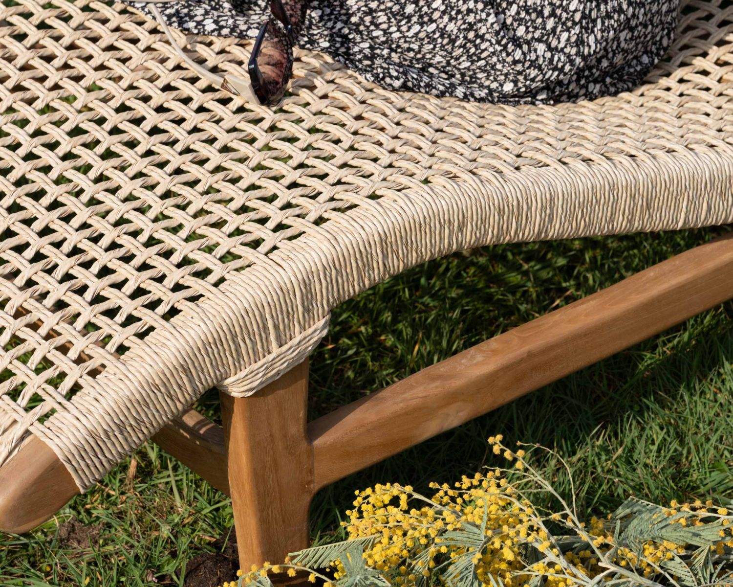 Bain de soleil 1 place en teck "Alizé" avec assise tressée