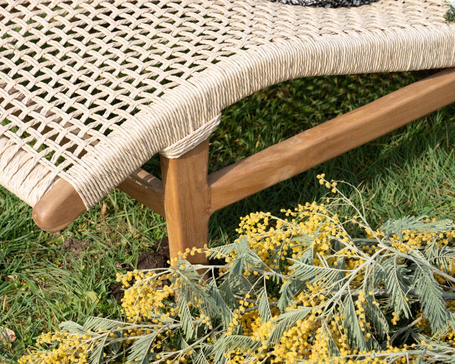 Bain de soleil 1 place en teck "Alizé" avec assise tressée