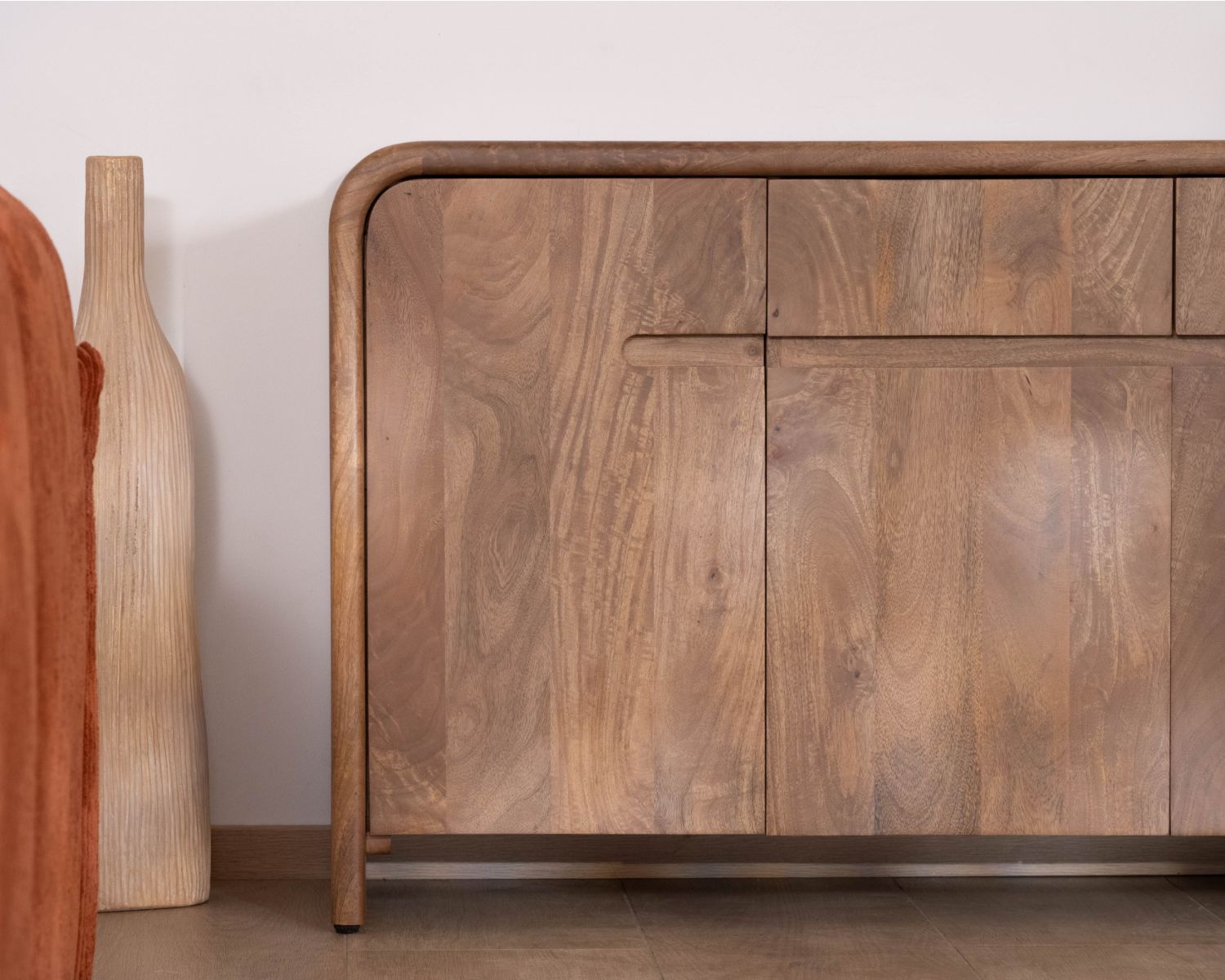 Buffet néo-vintage en manguier massif 170 cm "Spelano" 4 portes et 2 tiroirs