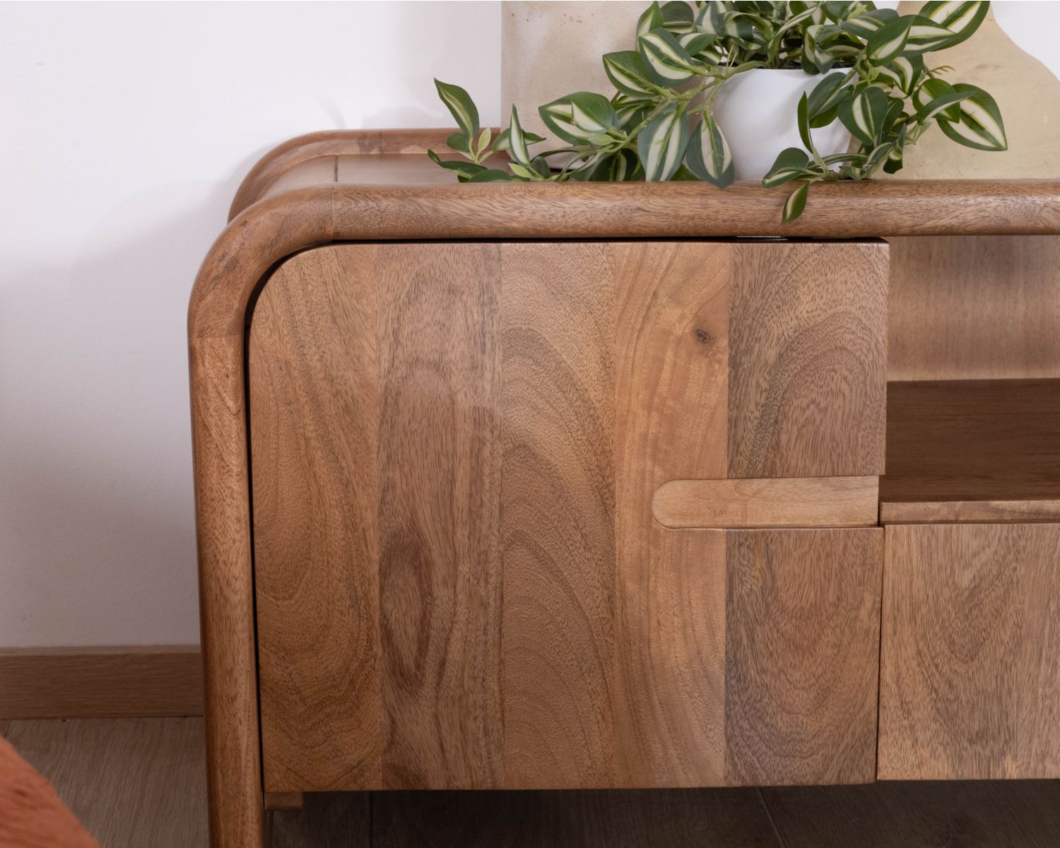 Meuble TV style néo-vintage en manguier massif "Spelano" 170 cm