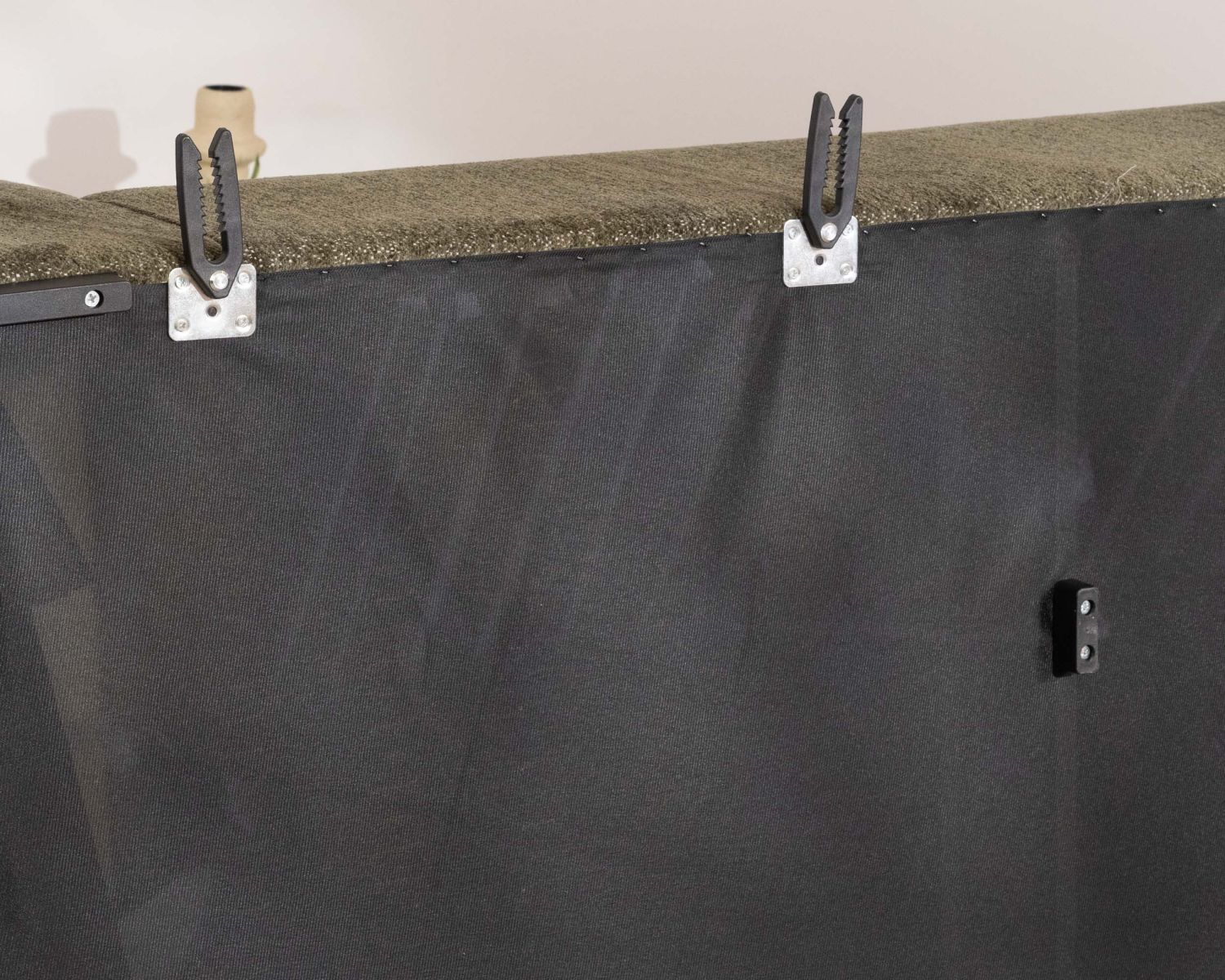 Canapé avec méridienne en tissu bouclette vert "Enjoy Home"