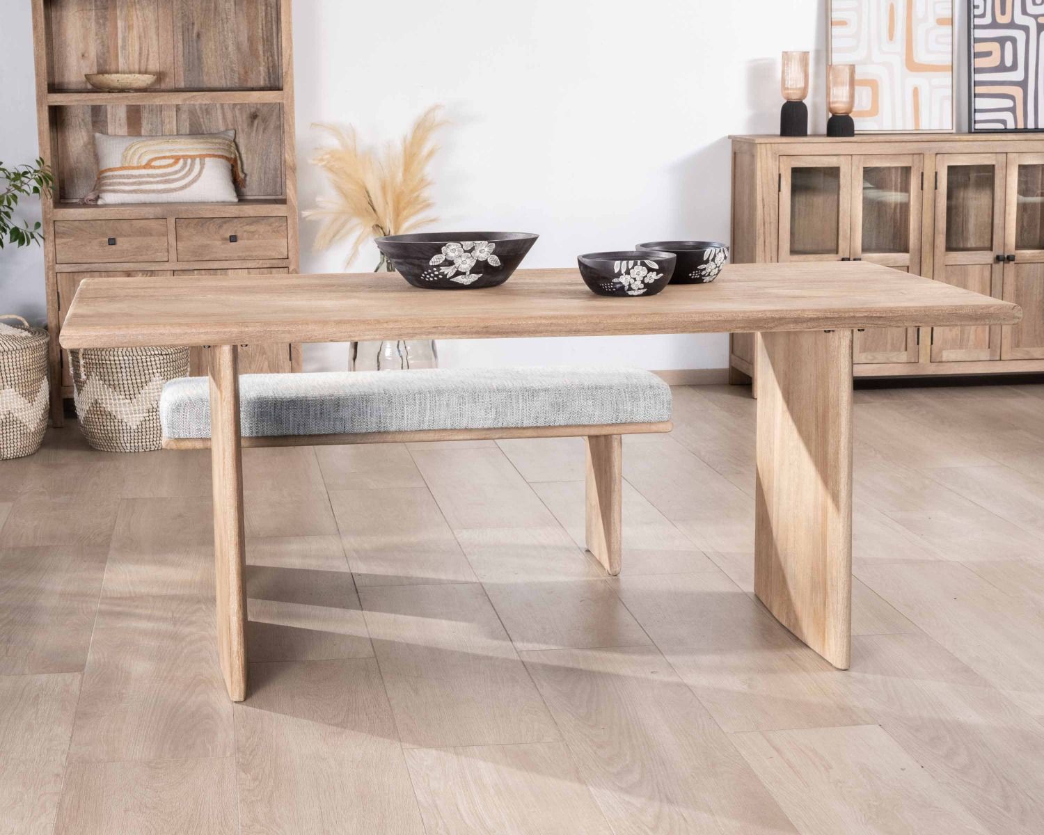 Table de salle à manger rectangulaire 180cm en manguier sablé pieds latéraux pleins "Maestro"