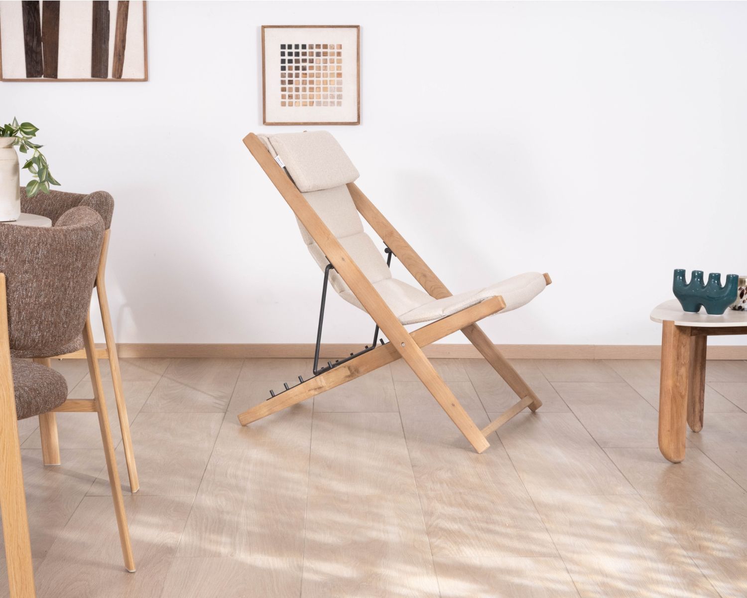 Chilienne matelassée en tissu bouclette écru et teck massif "Alizé" intérieur/extérieur
