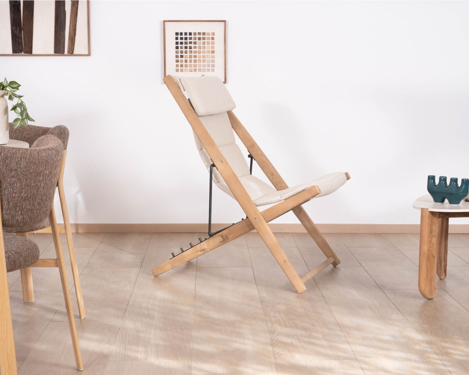 Chilienne matelassée en tissu bouclette écru et teck massif "Alizé" intérieur/extérieur