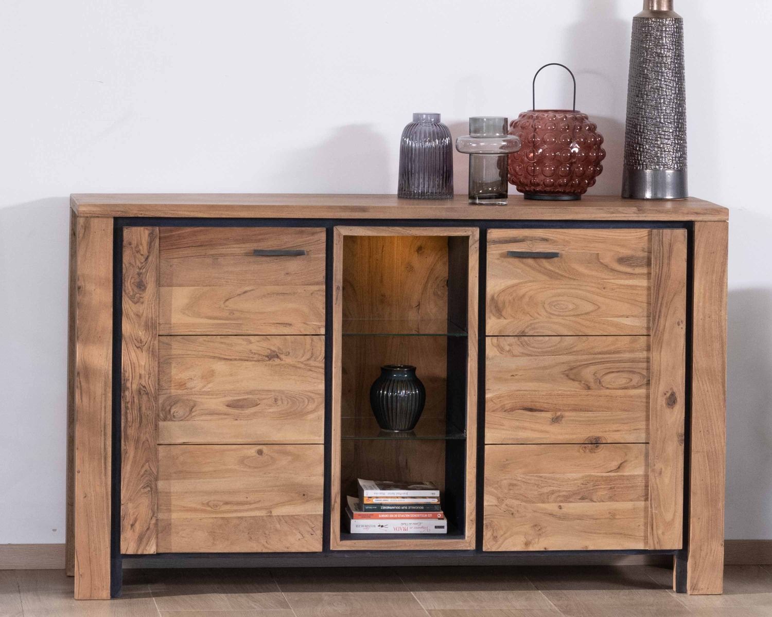 Buffet contemporain 150cm en acacia 2 portes et étagères vitrées "Fantaisie"