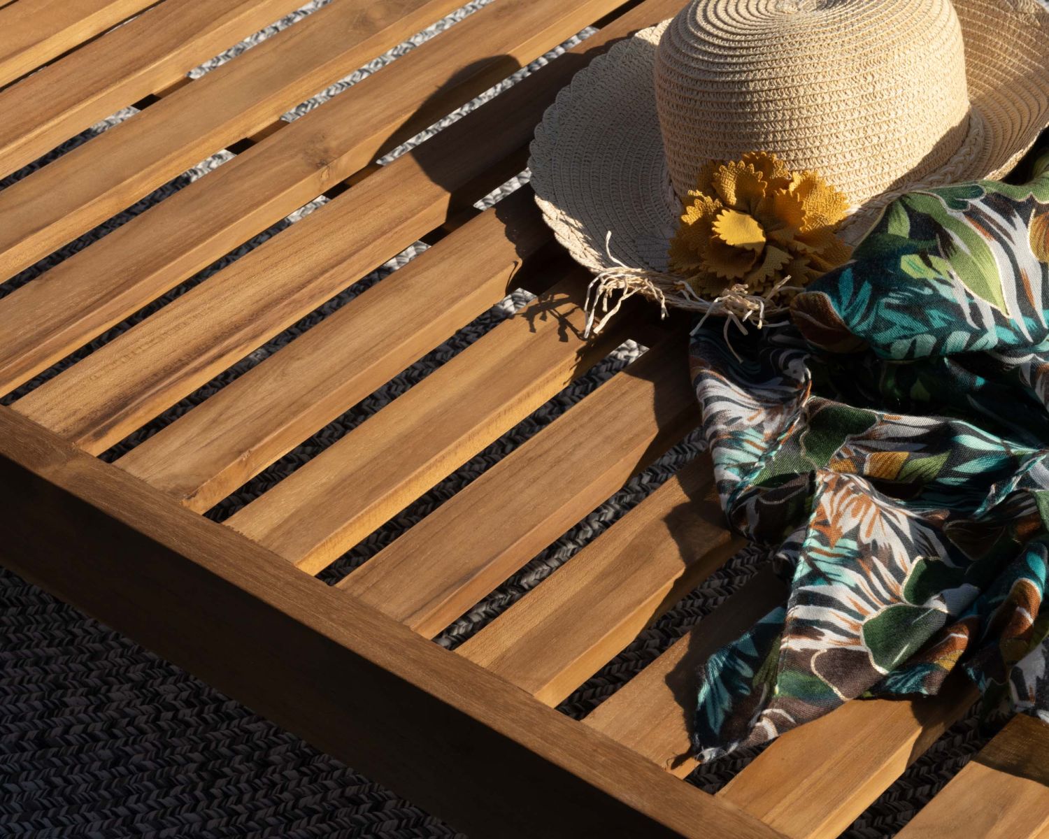 Bain de soleil 1 place en teck massif avec roulettes "Estiva"