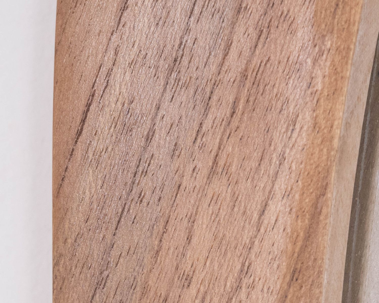Miroir forme organique avec cadre en bois "Solira" 130 cm de haut