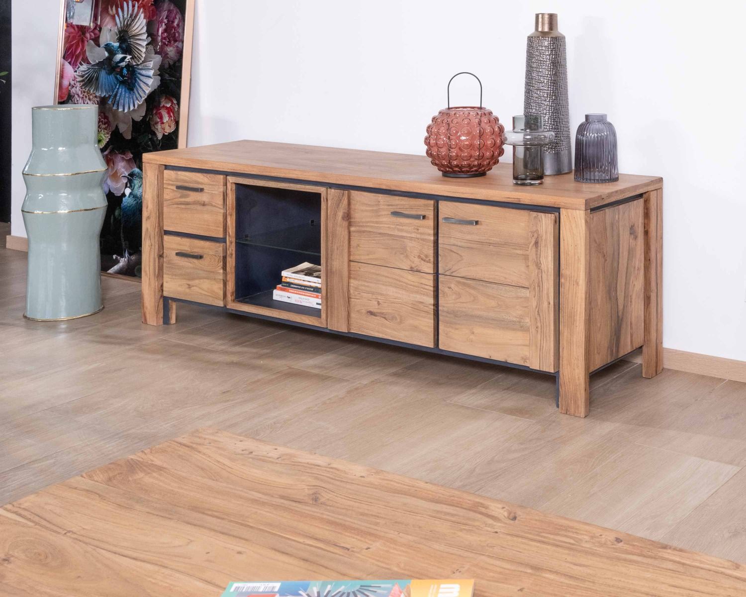Meuble TV 180cm acacia massif avec niche éclairage LED et étagère verre "Fantaisie"