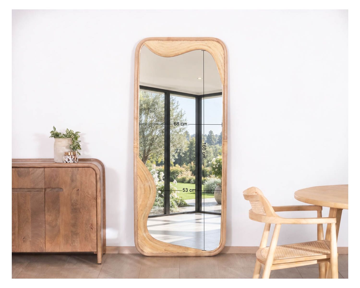 Grand miroir 180x70 cm cadre en rotin "Solira" motif et design organique