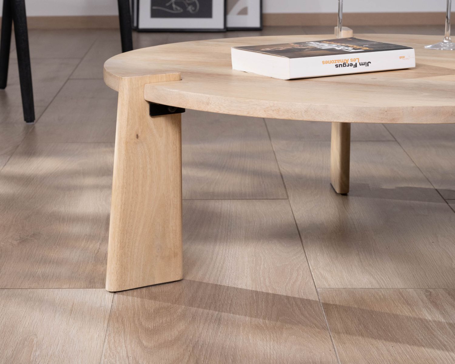 Duo de tables basses rondes en manguier naturel "Loopie"