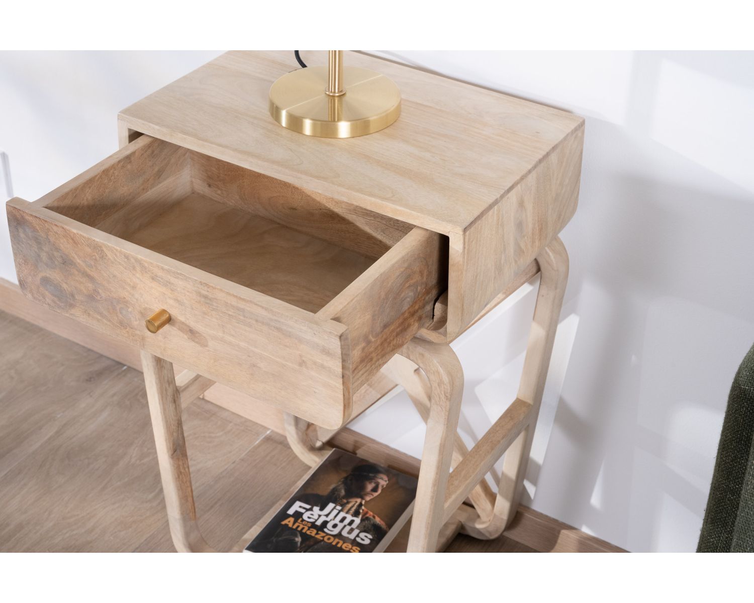 Table de chevet style épuré et rétro en manguier "Loopie"