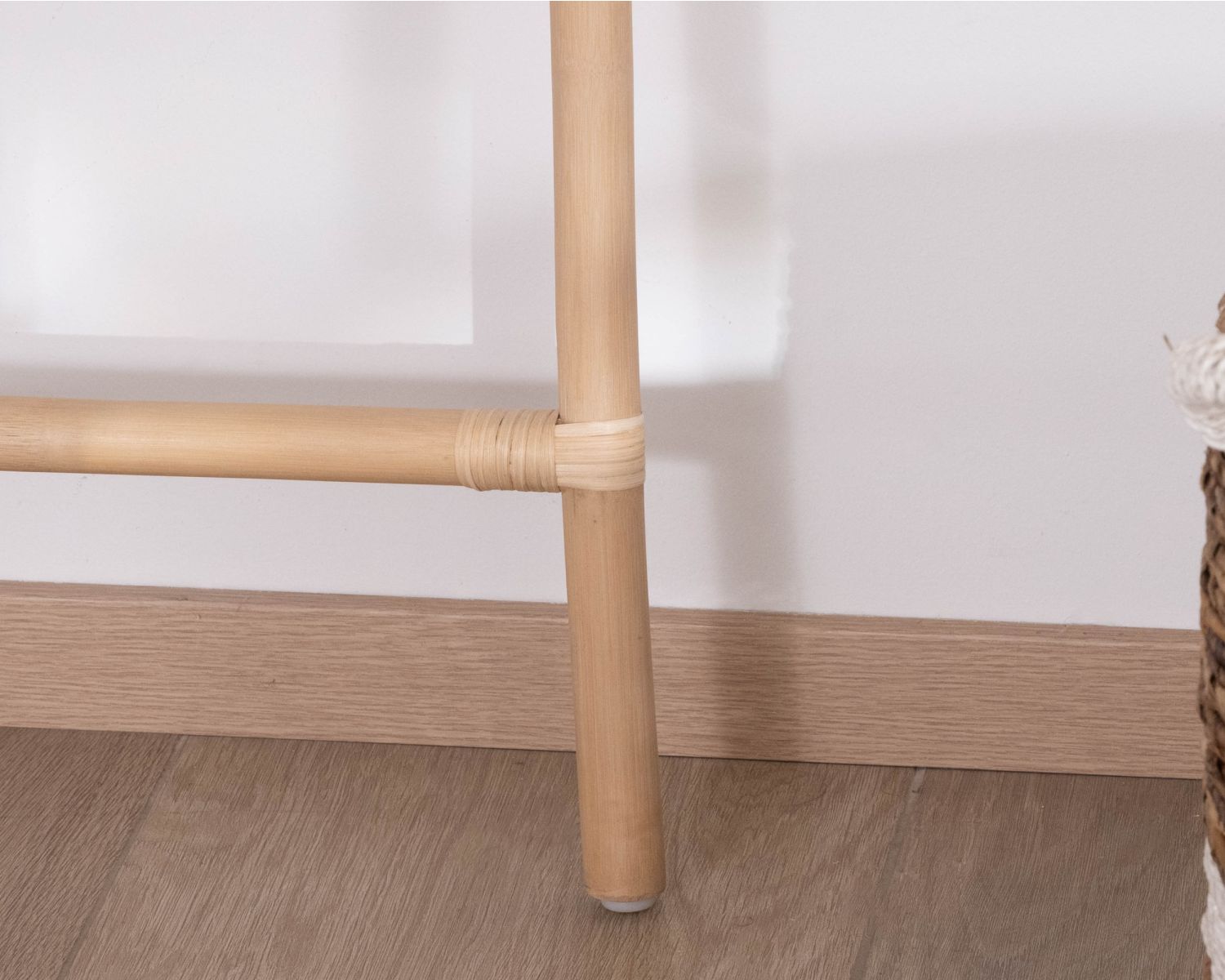 Échelle décorative en rotin naturel "Solira" esprit bohème, porte-serviettes