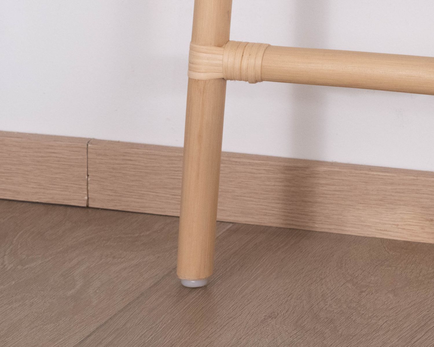 Échelle décorative en rotin naturel "Solira" esprit bohème, porte-serviettes