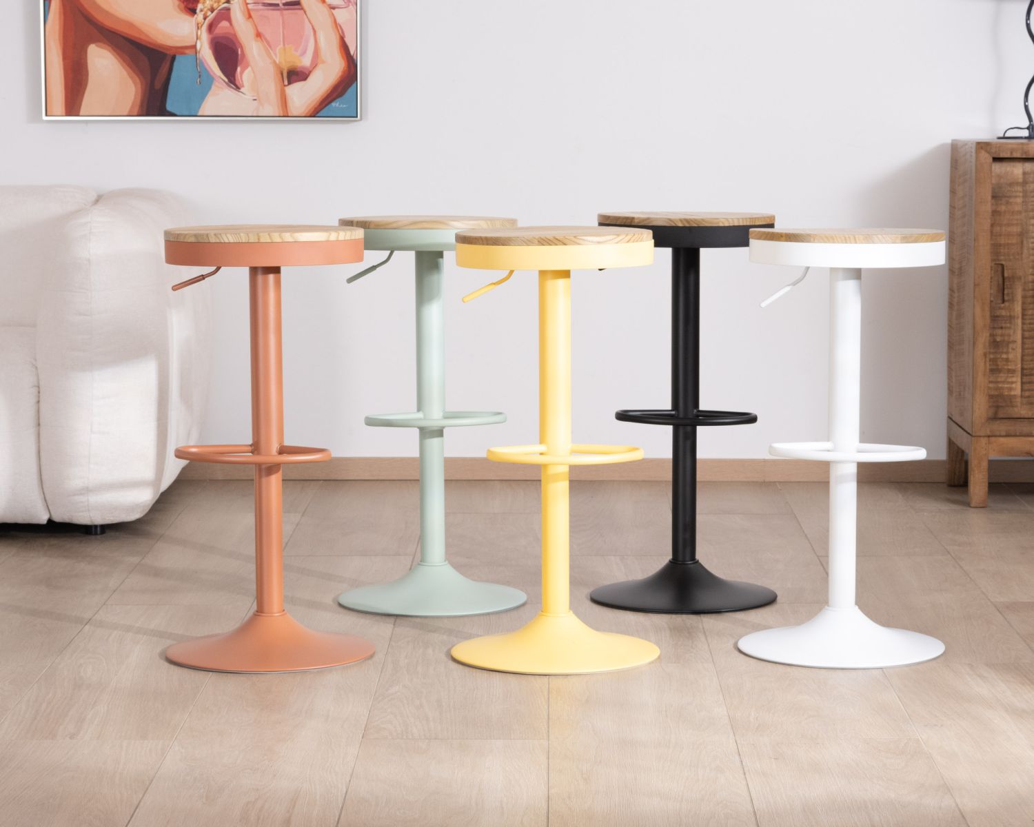 Lot de 2 tabourets ajustables en hauteur en métal blanc "Juo" avec assise bois