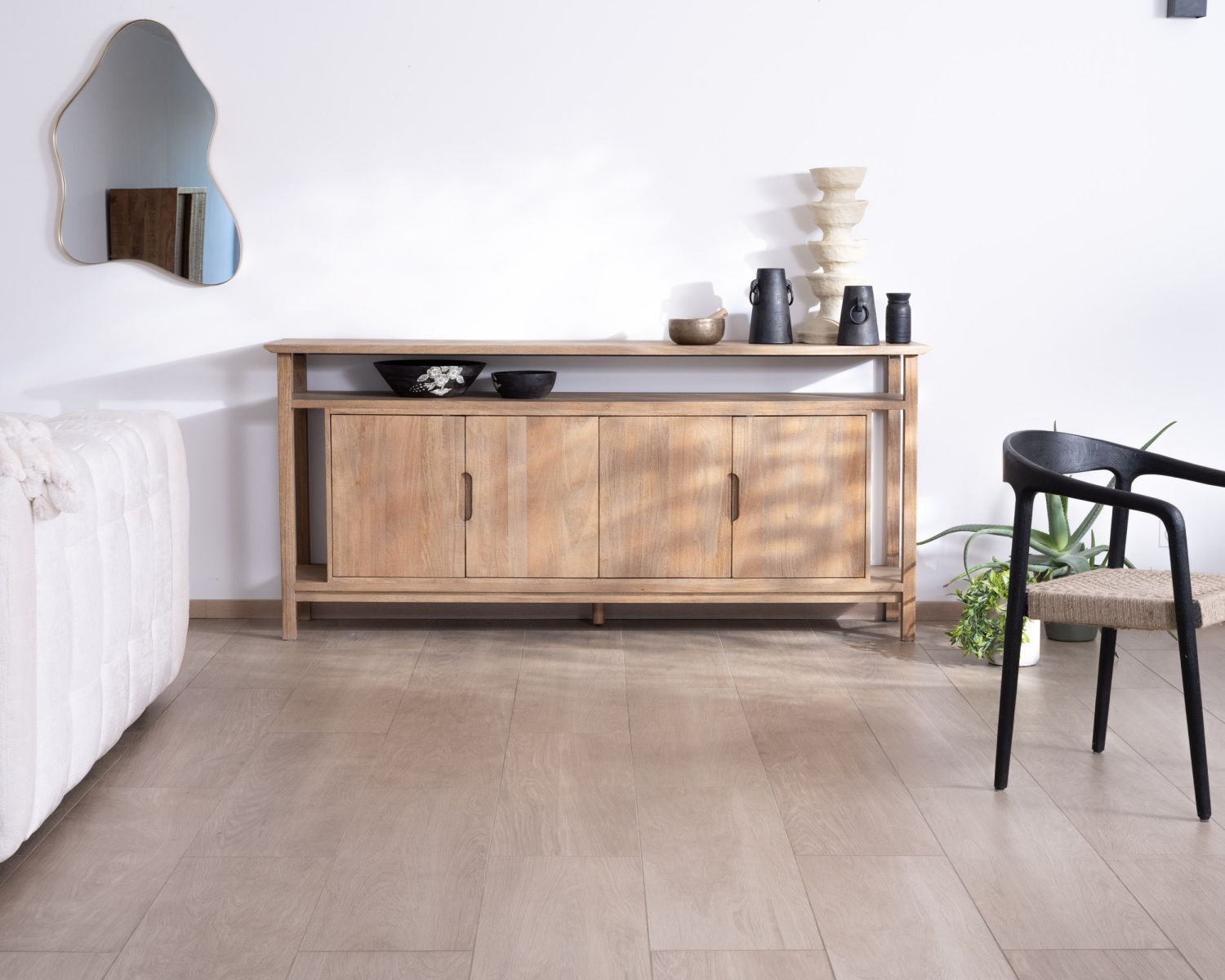 Buffet 4 portes style Japandi en manguier massif "Haya" 200 cm