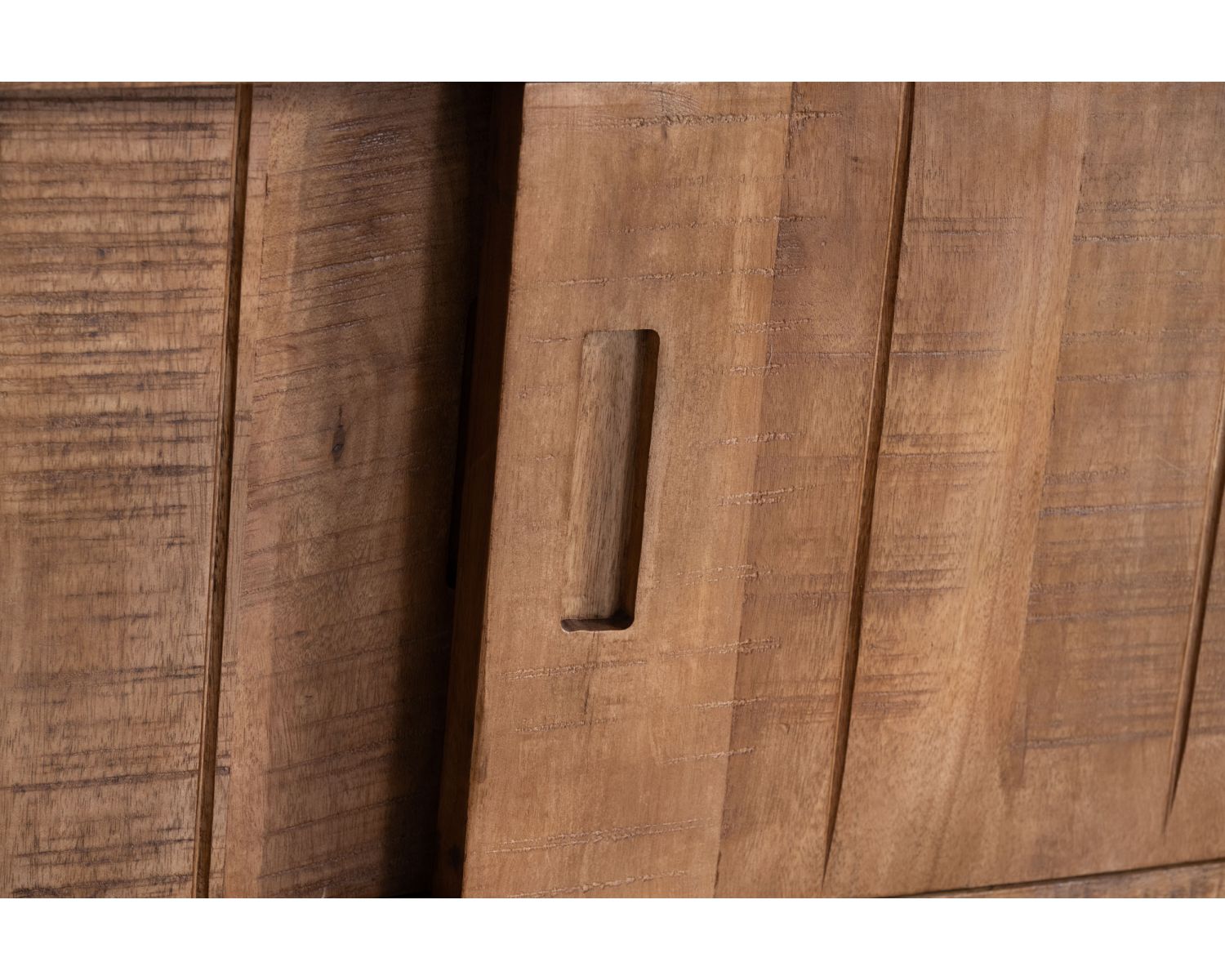 Meuble TV en manguier massif style ethnique chic "Aruna" 