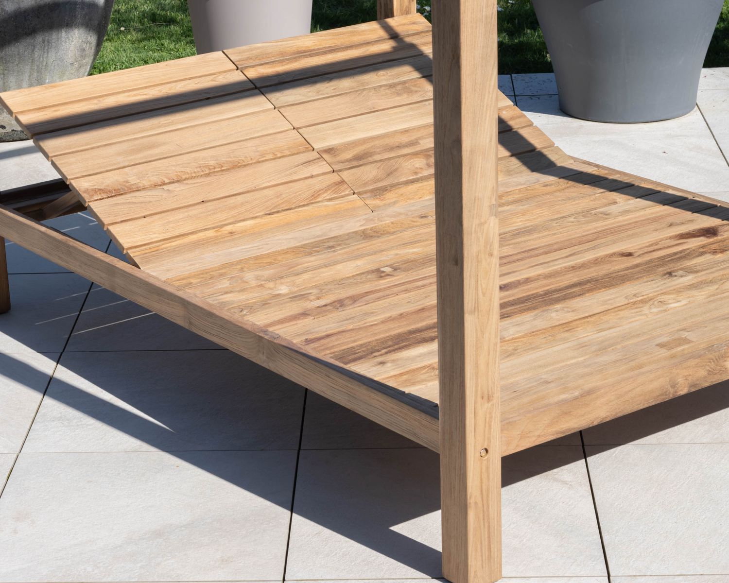 Lit de jardin en teck et tissu spécial extérieur gris clair "Eclipse"