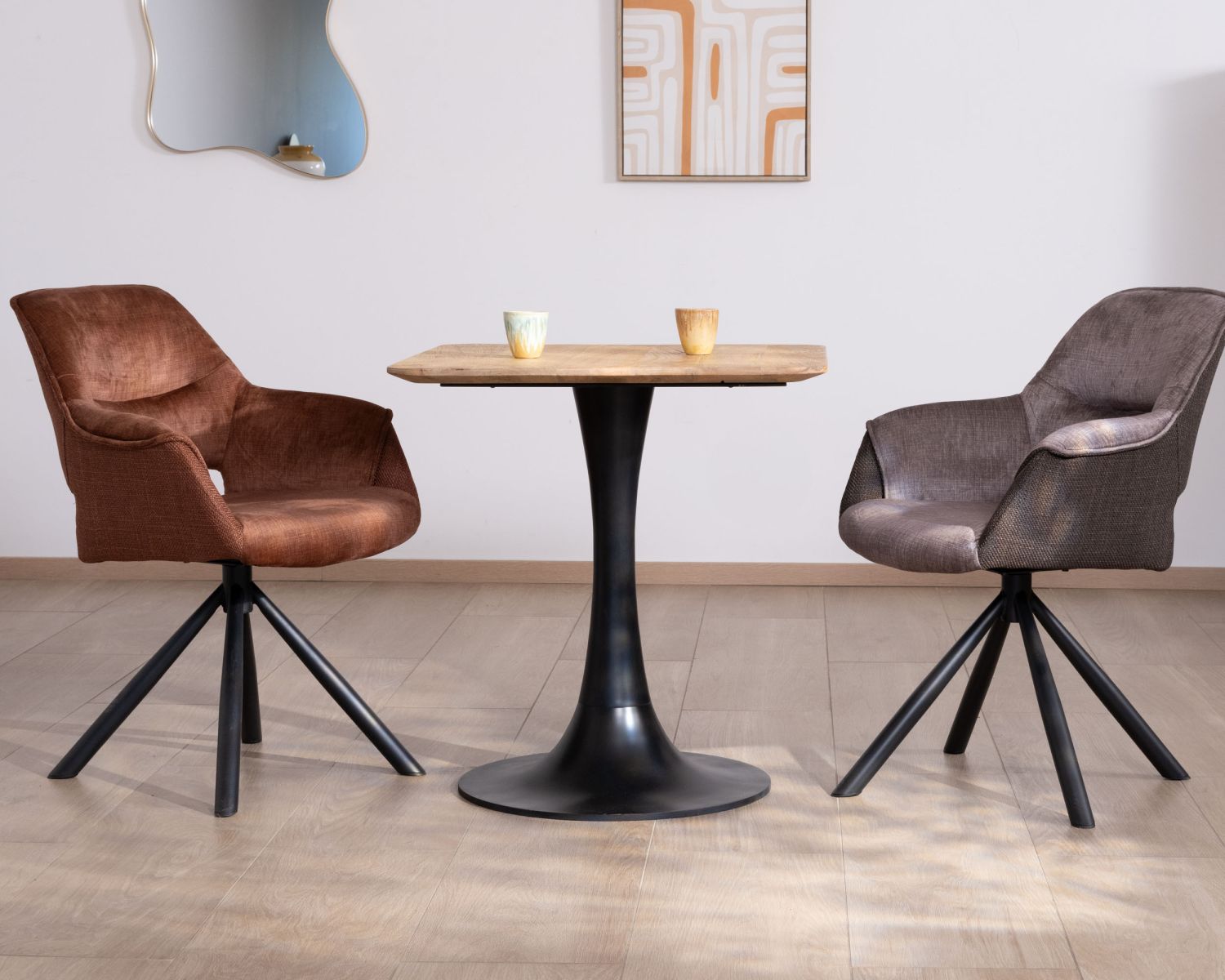 Table carrée esprit bistrot en manguier naturel "Piccadilly" 70 cm