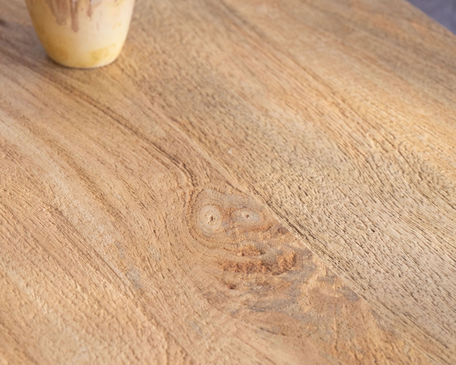 Table carrée esprit bistrot en manguier naturel "Piccadilly" 70 cm