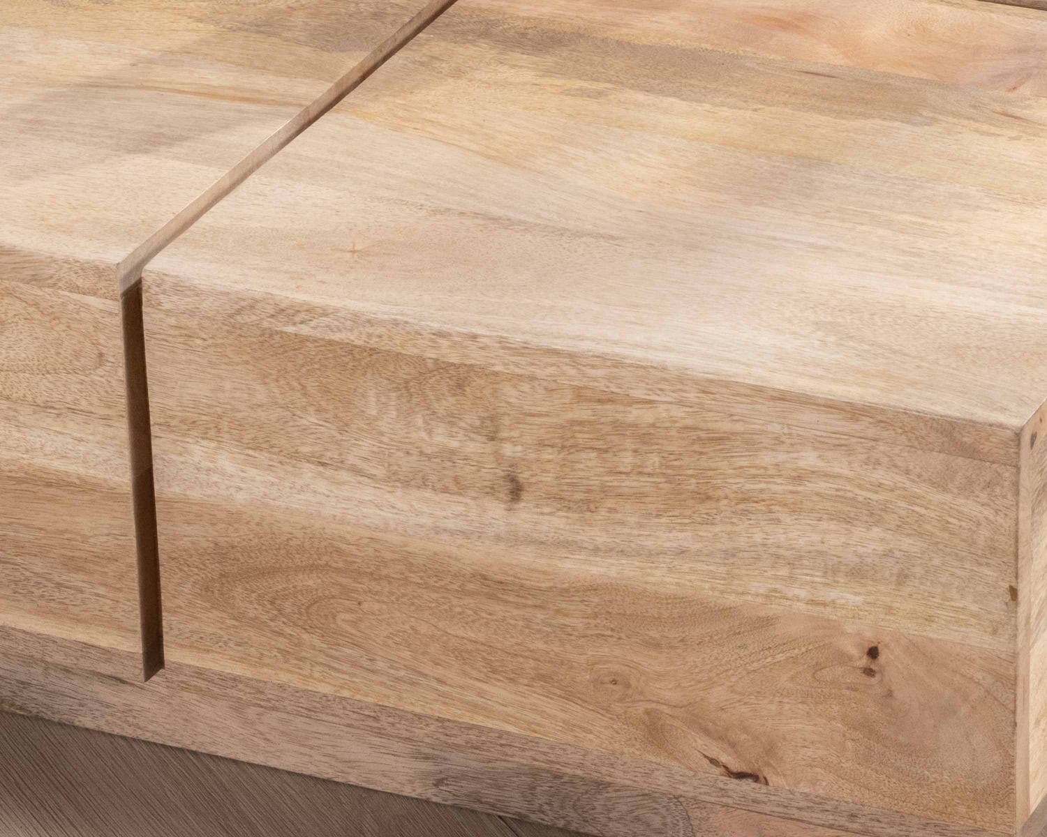 Table basse carrée style contemporain en bois massif naturel "Pablo"