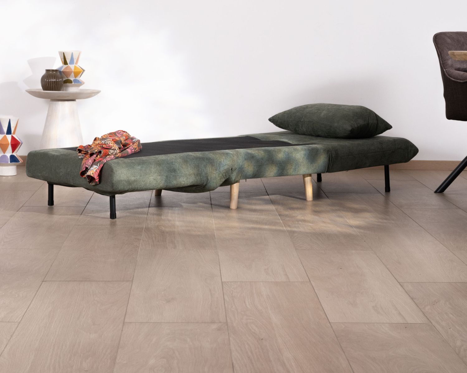 Fauteuil esprit vintage en tissu vert kaki "Folda" modulable 2 en 1