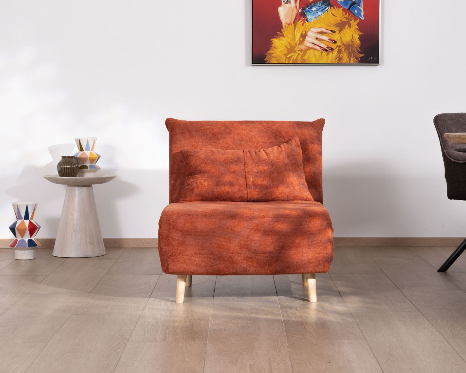 Fauteuil design scandinave en tissu terracotta "Folda" convertible en lit d'appoint