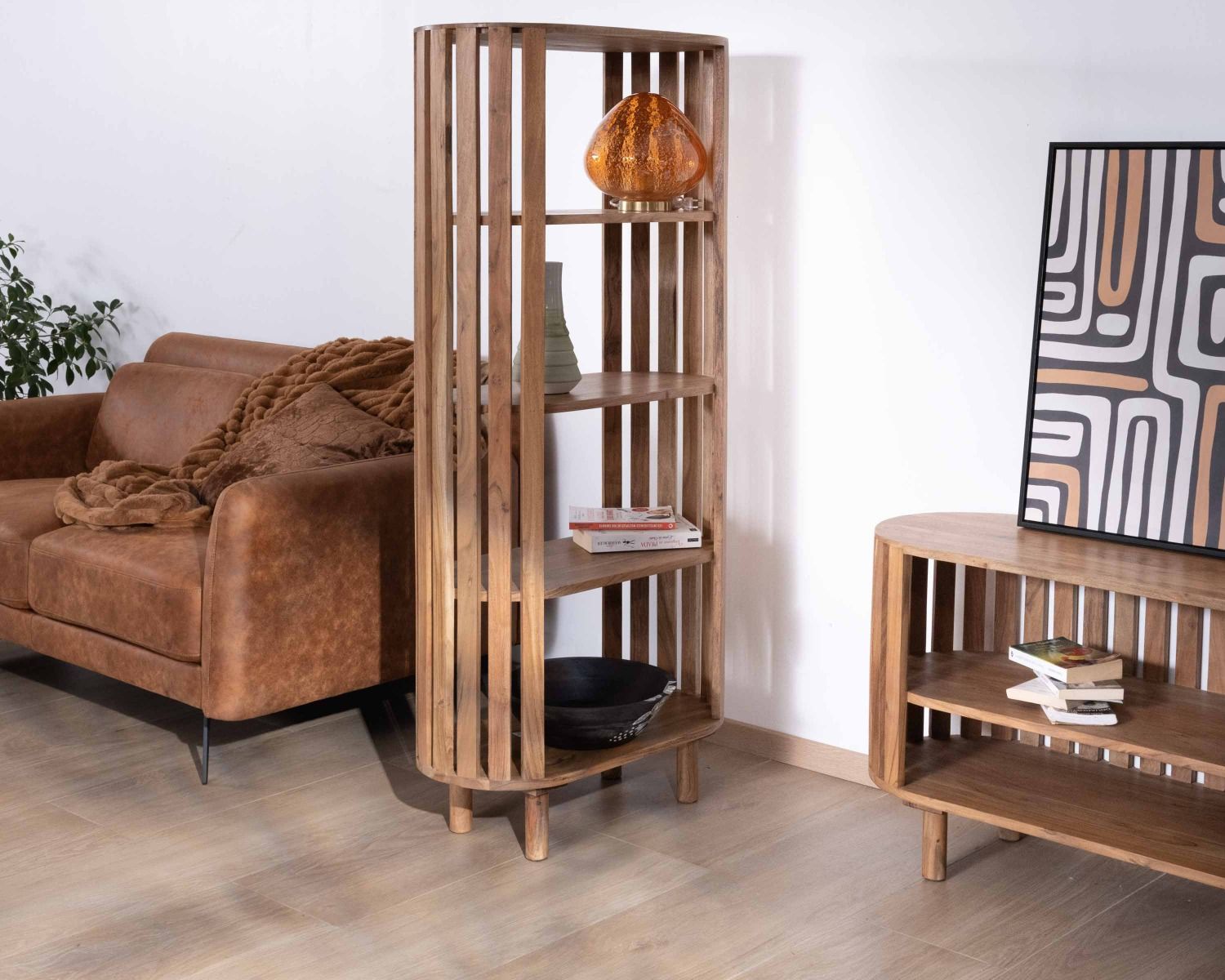 Bibliothèque design minimaliste 4 niveaux acacia massif "Latura"