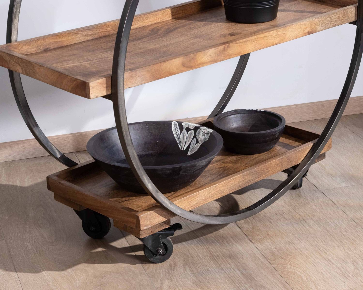 Desserte 3 niveaux acacia et métal noir antique "Benck"