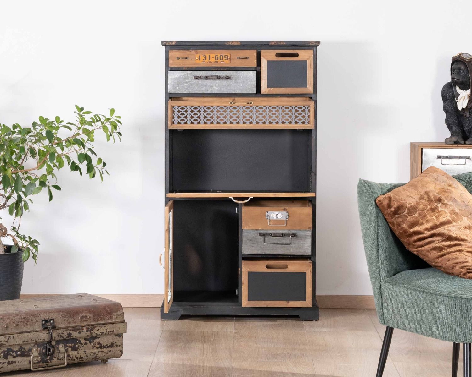 Buffet déco à tiroirs en sapin massif et façades fantaisies "Mélimélo Indus"